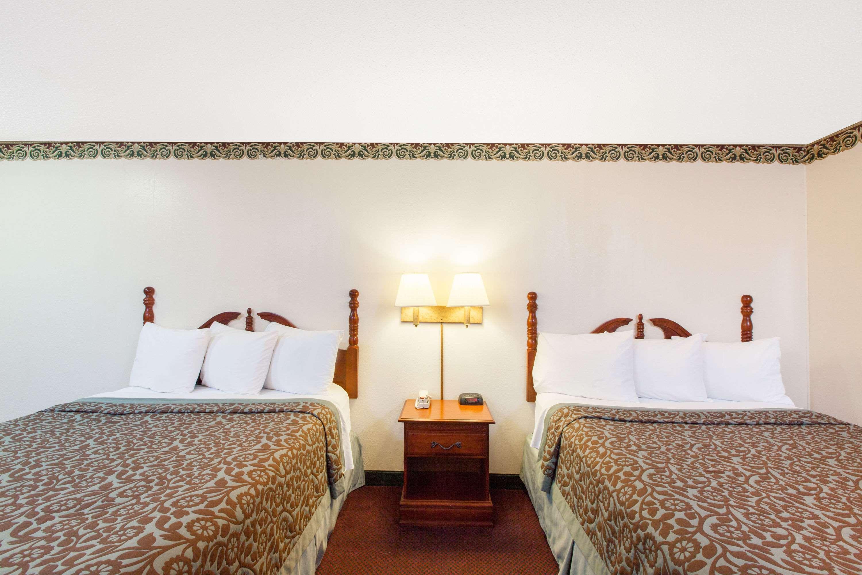 Hotel Days By Wyndham 2*
